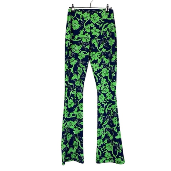 Zara Green Floral knit flare Pants - Picture 1 of 7